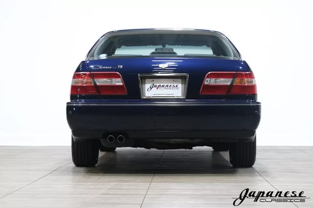 1997 Nissan Cima JDM car for sale — photo 7 of 25