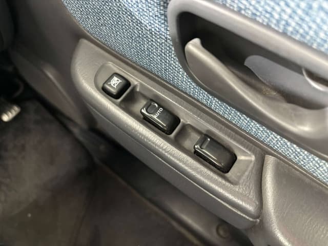 1999 Subaru Sambar JDM car for sale — photo 16 of 25