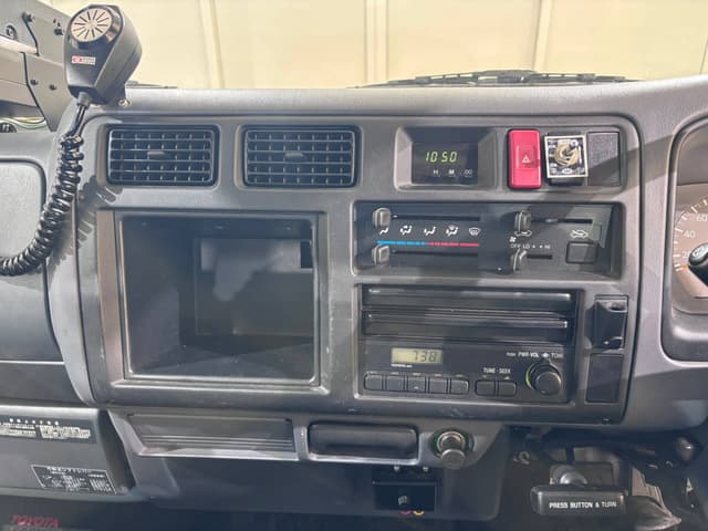 2000 Toyota Dyna JDM car for sale — photo 16 of 25