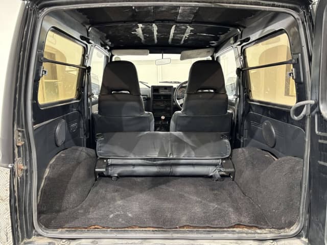 1991 Suzuki Jimny JDM car for sale — photo 22 of 25
