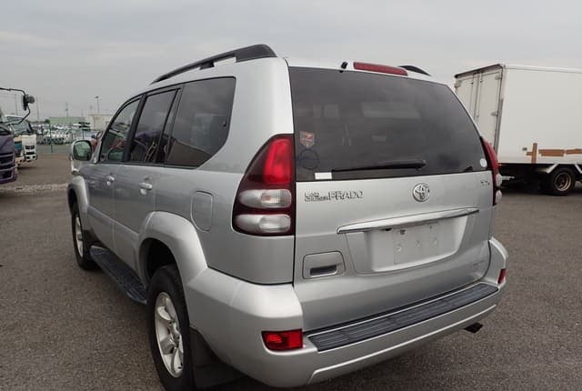 2007 Toyota Land Cruiser Prado JDM car for sale — photo 3 of 25