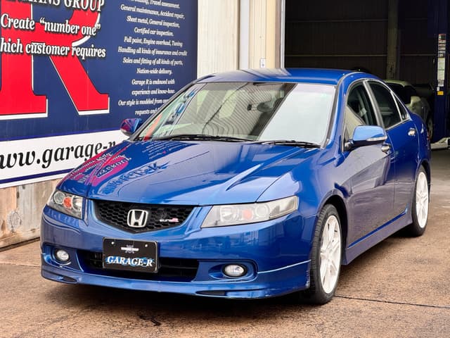 2005 Honda Accord JDM car for sale — photo 2 of 25