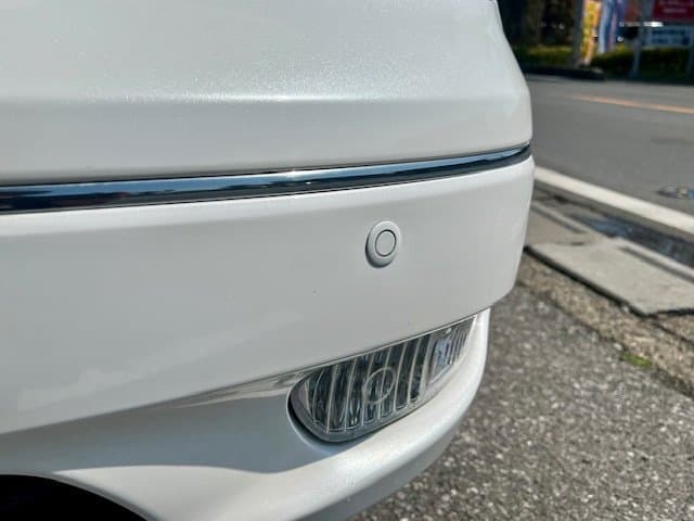 2001 Toyota Celsior JDM car for sale — photo 12 of 25