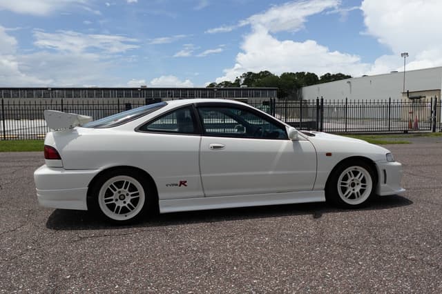 1997 Honda Integra JDM car for sale — photo 5 of 18