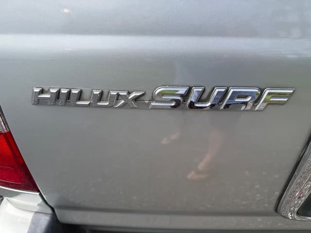 1998 Toyota Hilux Surf JDM car for sale — photo 13 of 25