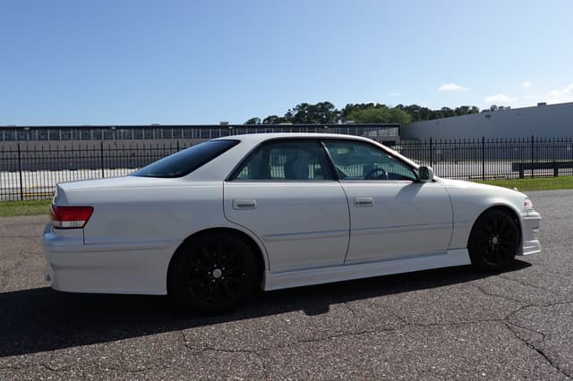 1998 Toyota Mark II JDM car for sale — photo 12 of 19