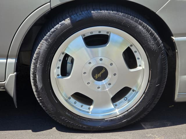 2000 Toyota Grand Hiace JDM car for sale — photo 8 of 25