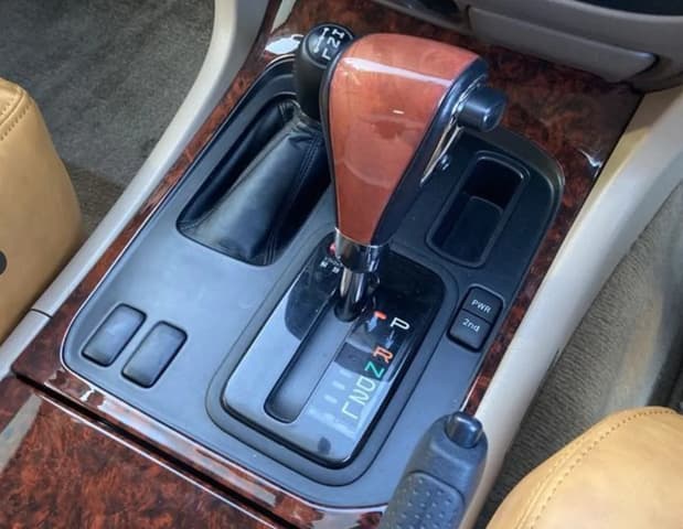 2000 Toyota Land Cruiser Prado JDM car for sale — photo 13 of 13