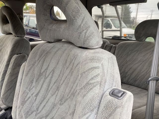 1995 Mitsubishi Delica JDM car for sale — photo 11 of 15
