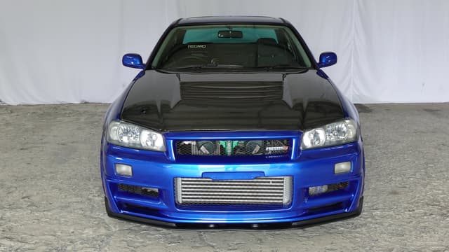 2001 Nissan Skyline JDM car for sale — photo 2 of 24