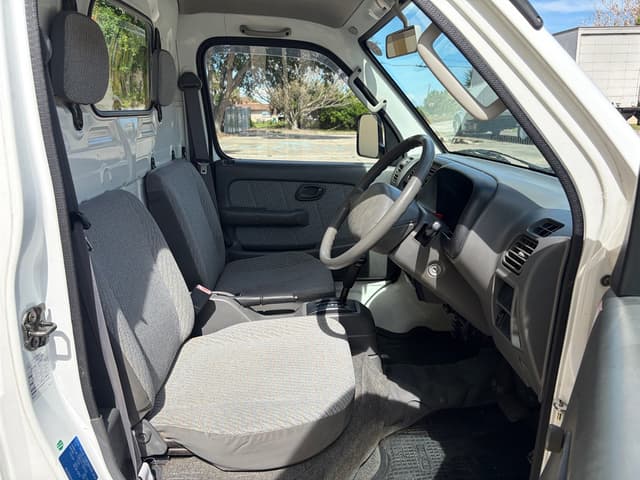 2001 Suzuki Carry JDM car for sale — photo 13 of 18