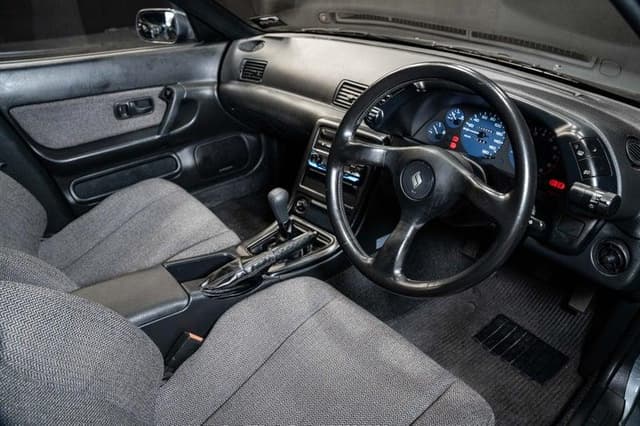 1991 Nissan Skyline JDM car for sale — photo 17 of 19