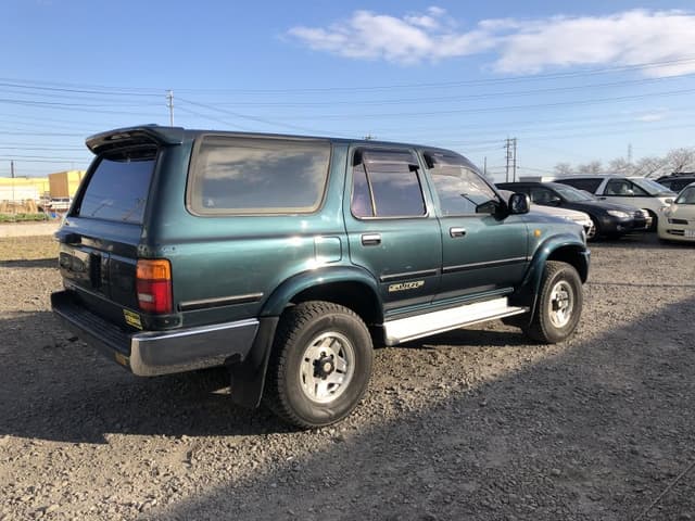1994 Toyota Hilux Surf JDM car for sale — photo 4 of 5