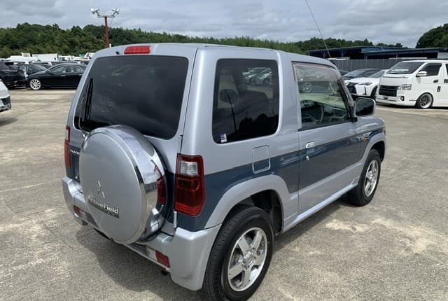 2008 Mitsubishi Pajero Mini JDM car for sale — photo 4 of 25