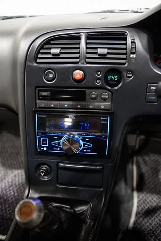 1993 Nissan Skyline JDM car for sale — photo 10 of 25