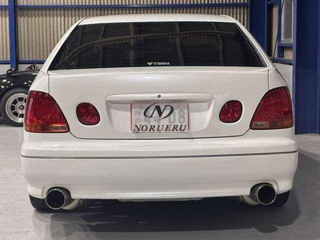 2001 Toyota Aristo JDM car for sale — photo 19 of 20