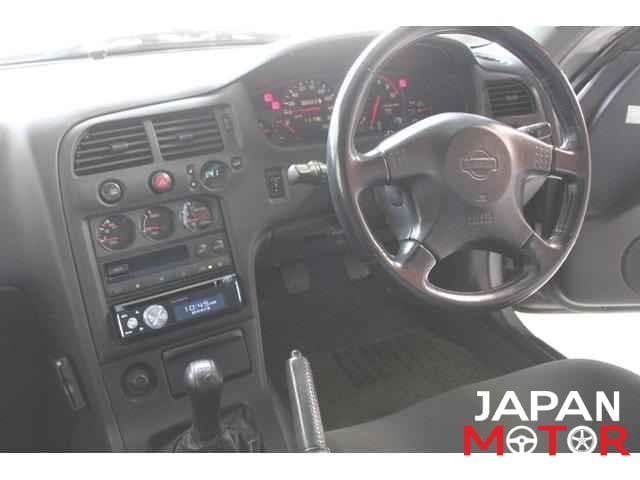 1998 Nissan Skyline JDM car for sale — photo 6 of 11