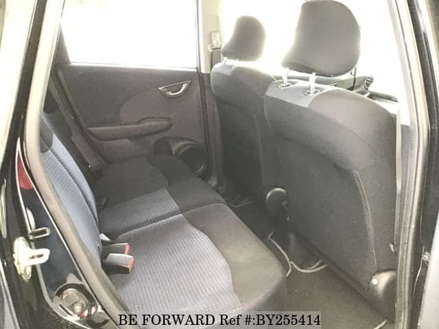 2009 Honda Fit JDM car for sale — photo 4 of 7