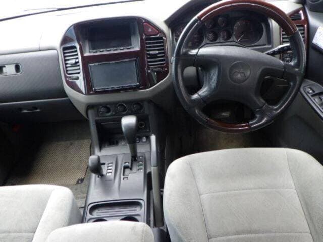 2000 Mitsubishi Pajero JDM car for sale — photo 3 of 8