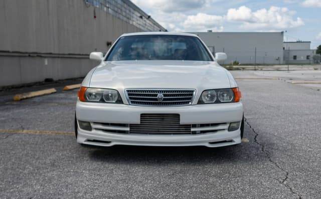 1999 Toyota Chaser JDM car for sale — photo 2 of 18