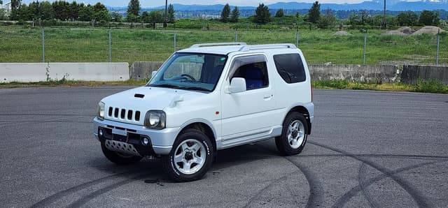 2001 Suzuki Jimny JDM car for sale — photo 2 of 10