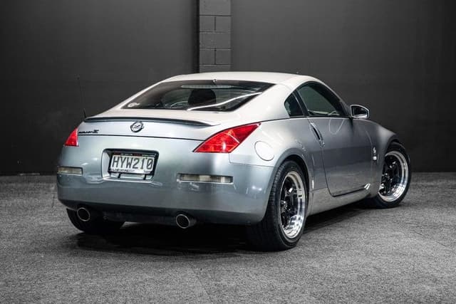 2004 Nissan Fairlady Z JDM car for sale — photo 14 of 17