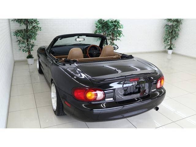 1998 Mazda Roadster (Eunos Roadster / MX-5) JDM car for sale — photo 4 of 16