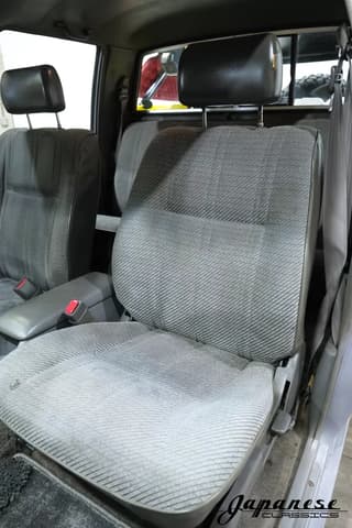 1991 Toyota Hilux JDM car for sale — photo 16 of 25