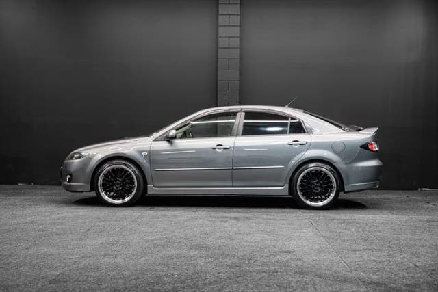 2006 Mazda Atenza JDM car for sale — photo 7 of 17