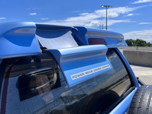 1996 Toyota Hilux Surf JDM car for sale — photo 11 of 20