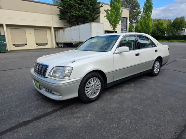 1999 Toyota Crown JDM car for sale — photo 3 of 14