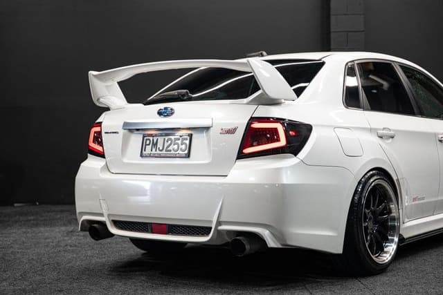 2011 Subaru Impreza JDM car for sale — photo 17 of 20