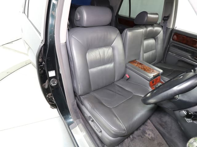 1997 Toyota Century JDM car for sale — photo 17 of 25