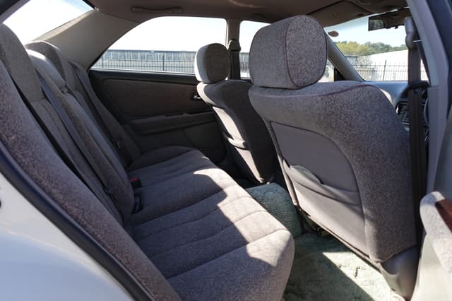 1996 Toyota Mark II JDM car for sale — photo 3 of 19