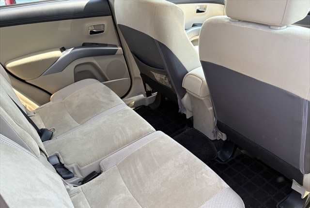 2011 Mitsubishi Outlander JDM car for sale — photo 13 of 18