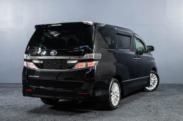 2012 Toyota Vellfire JDM car for sale — photo 6 of 19