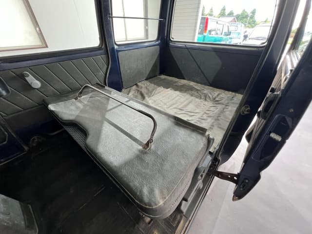 1996 Mazda Scrum JDM car for sale — photo 17 of 25