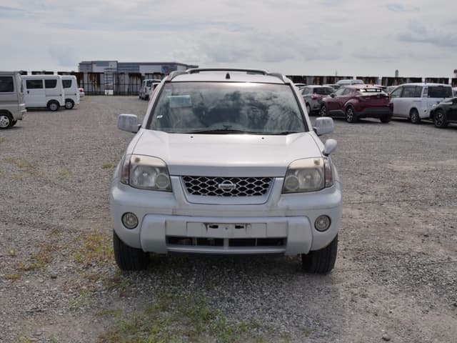 2001 Nissan X Trail JDM car for sale — photo 2 of 25