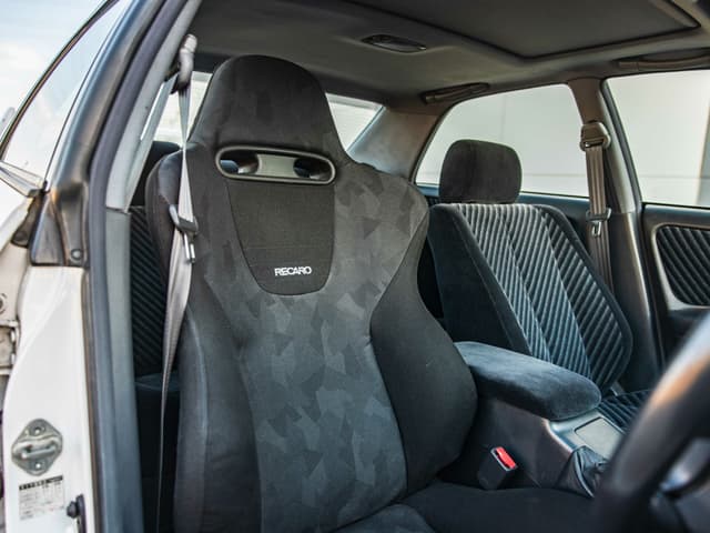 1998 Toyota Chaser JDM car for sale — photo 14 of 25