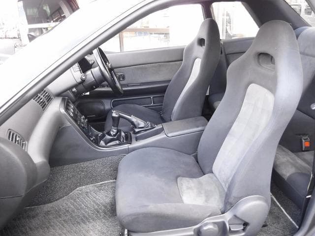 1991 Nissan Skyline JDM car for sale — photo 16 of 25