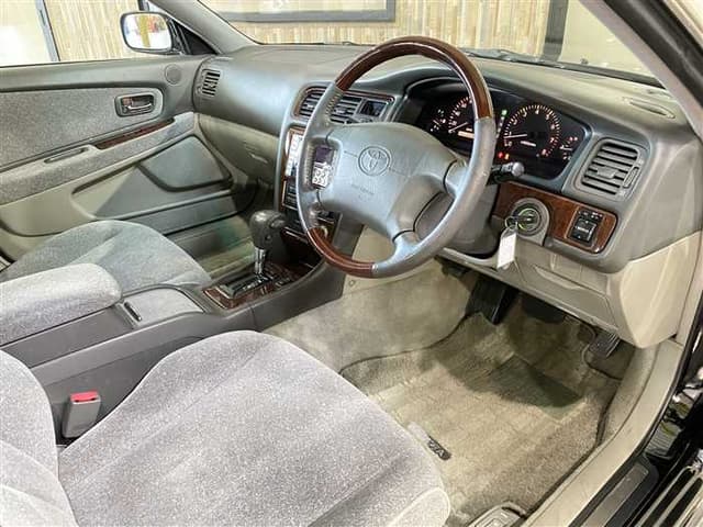 1999 Toyota Mark II JDM car for sale — photo 20 of 25