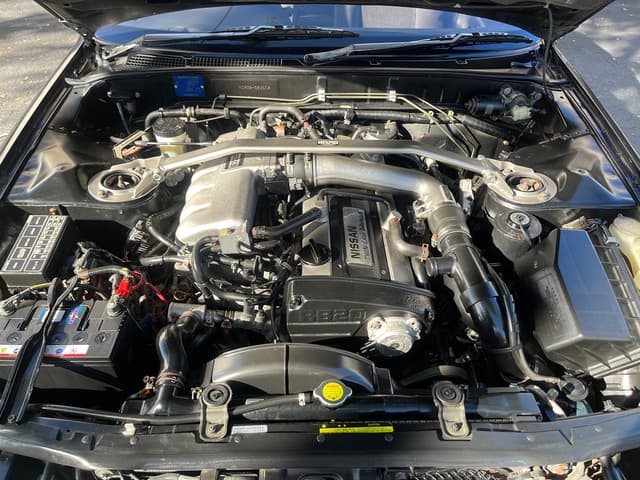 1989 Nissan Skyline JDM car for sale — photo 15 of 17