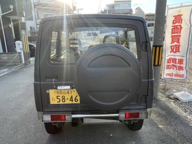 1991 Suzuki Jimny JDM car for sale — photo 6 of 7