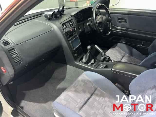 1998 Nissan Skyline JDM car for sale — photo 5 of 8