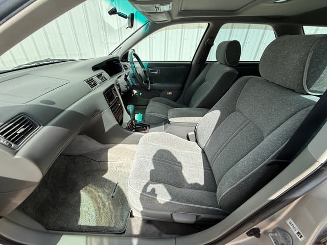 1998 Toyota Mark II JDM car for sale — photo 10 of 21