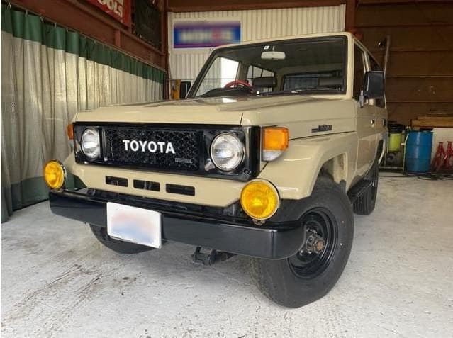 1984 Toyota Land Cruiser JDM car for sale — photo 2 of 25