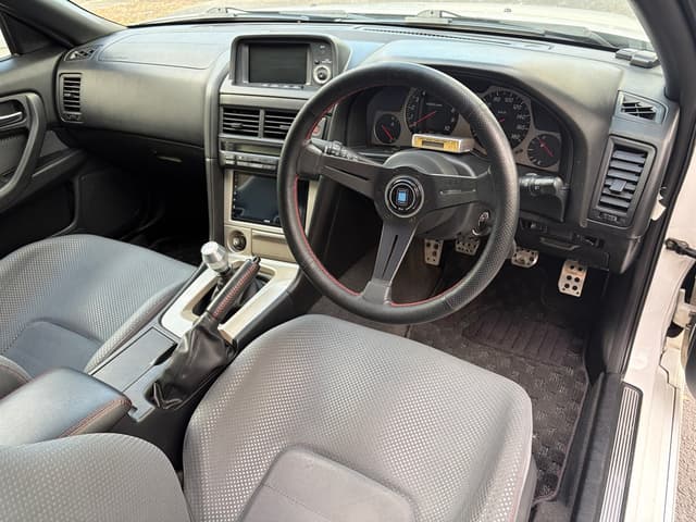 1999 Nissan Skyline JDM car for sale — photo 10 of 18