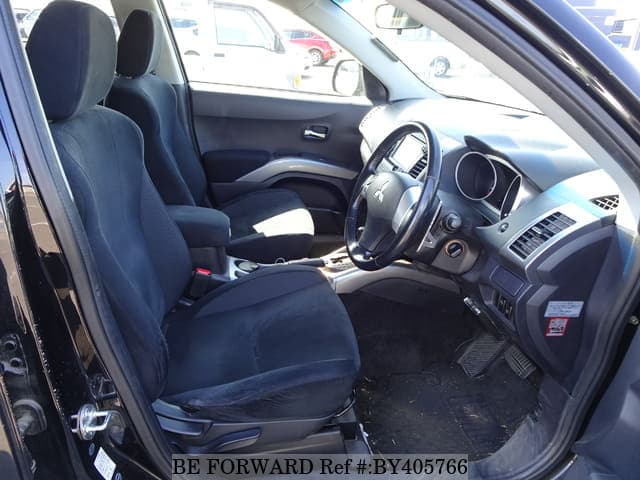 2006 Mitsubishi Outlander JDM car for sale — photo 25 of 25