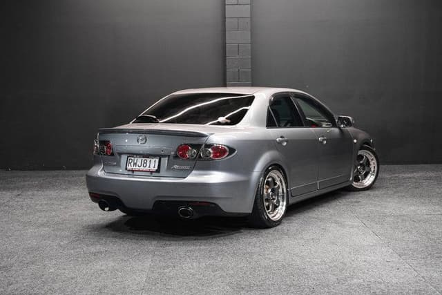 2007 Mazda Atenza JDM car for sale — photo 8 of 15