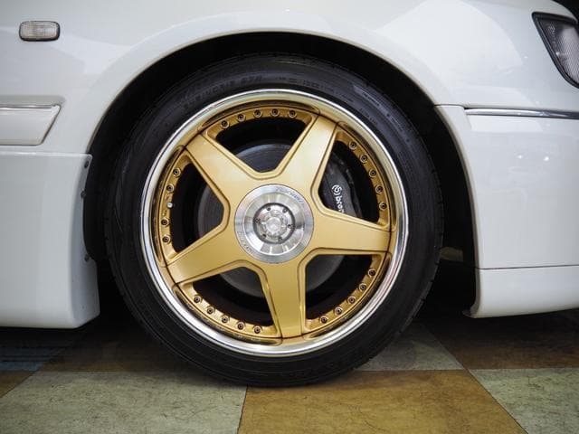 1998 Nissan Stagea JDM car for sale — photo 9 of 21